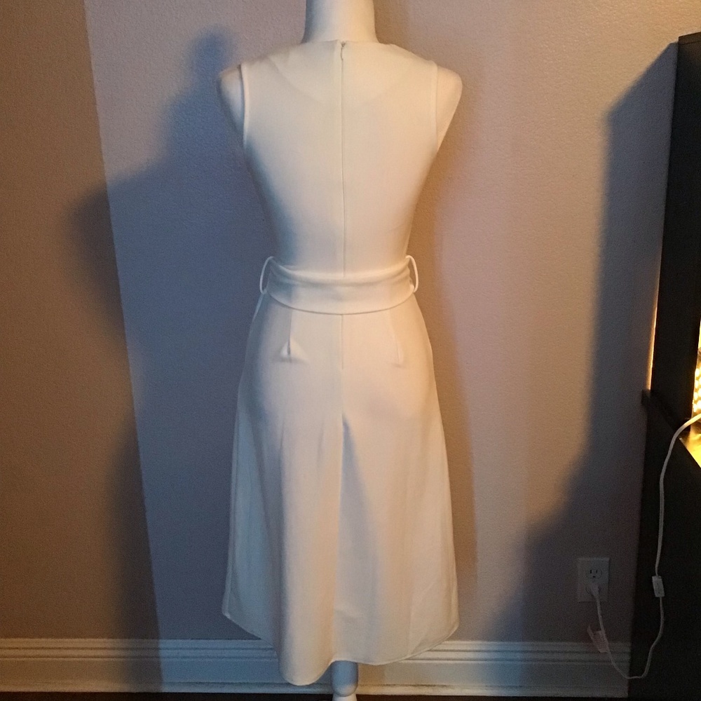 NWOT Elizabeth Crosby Beautiful Belted Tie Waisted Dress - Picture 3 of 5